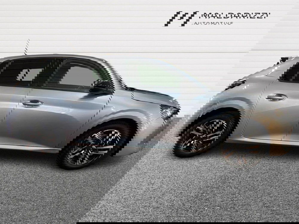 Peugeot 208 usata a Bari (5)