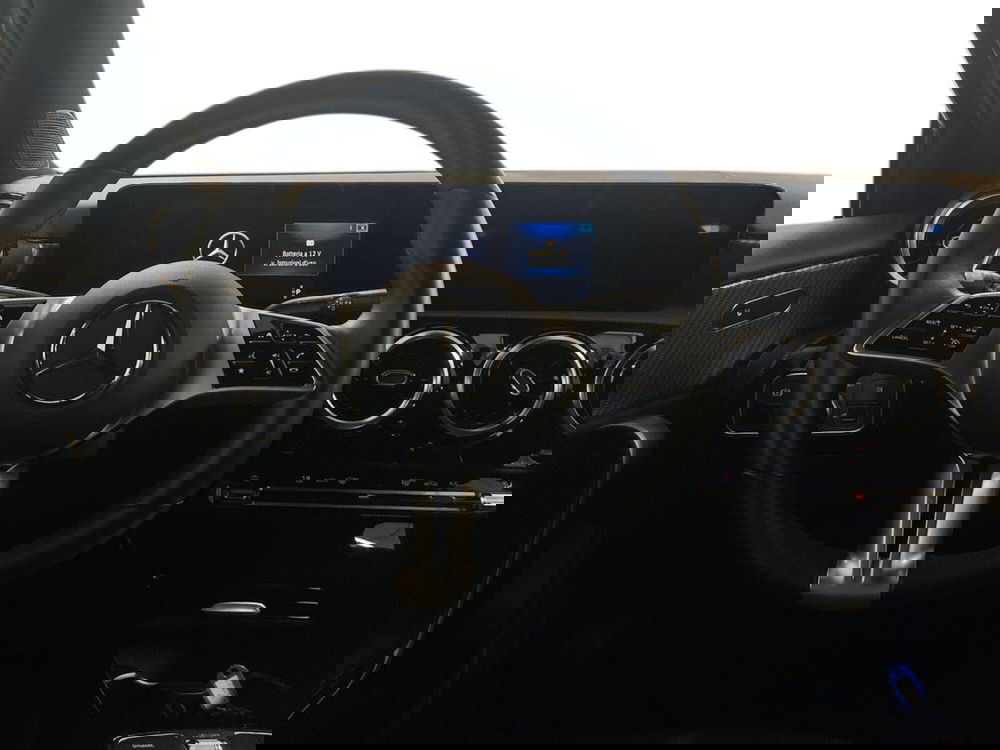 Mercedes-Benz Classe A usata a Monza e Brianza (11)