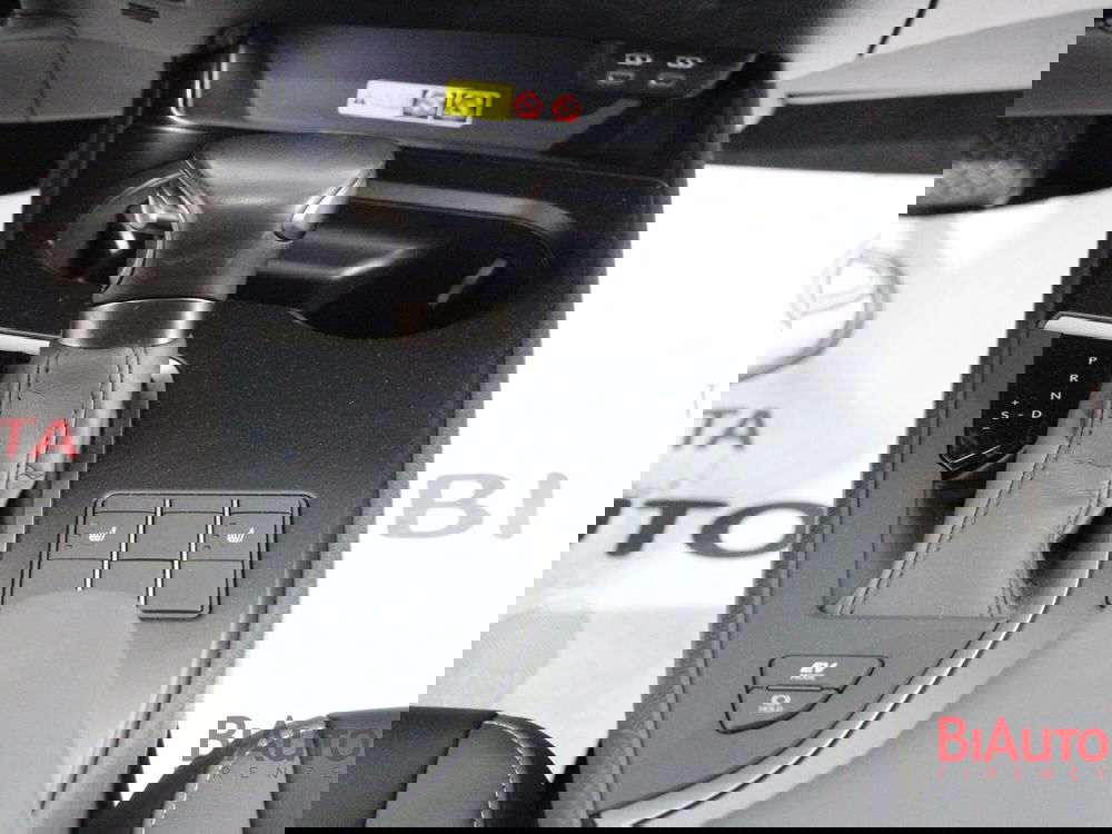 Lexus UX usata a Firenze (17)