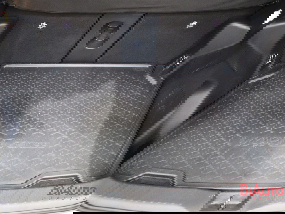 Toyota Yaris Cross usata a Firenze (9)