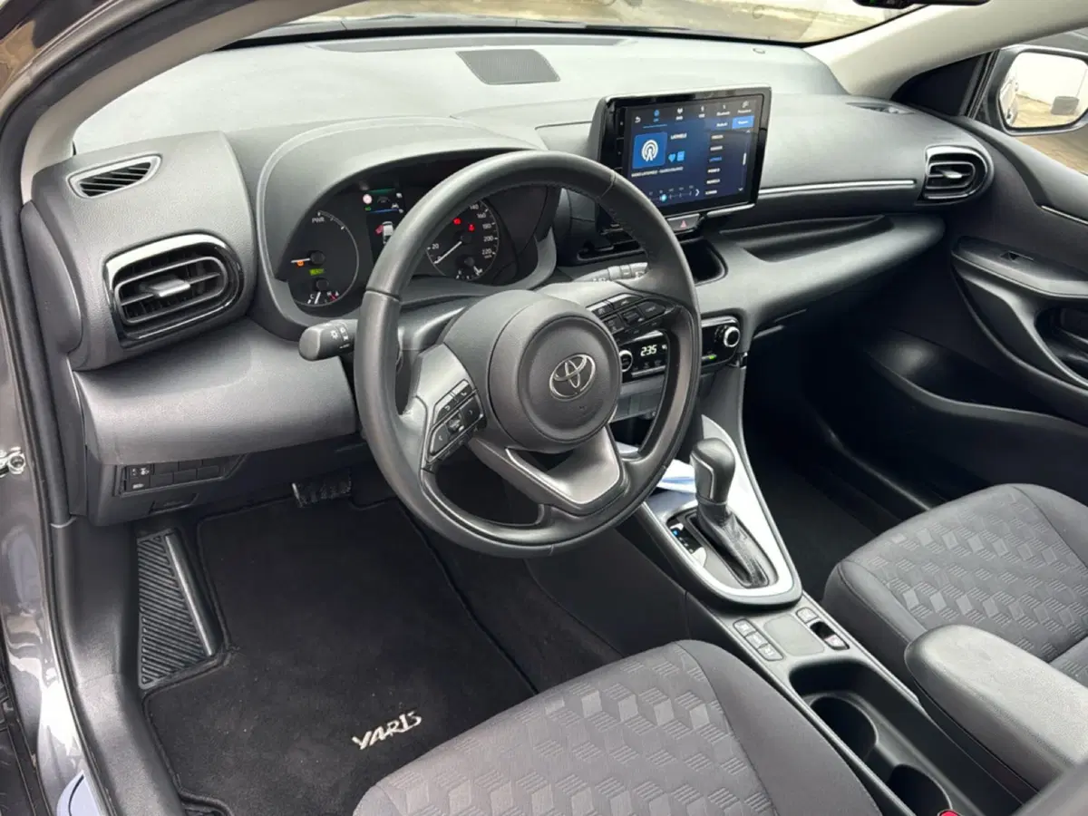 Toyota Yaris usata a Ferrara (10)