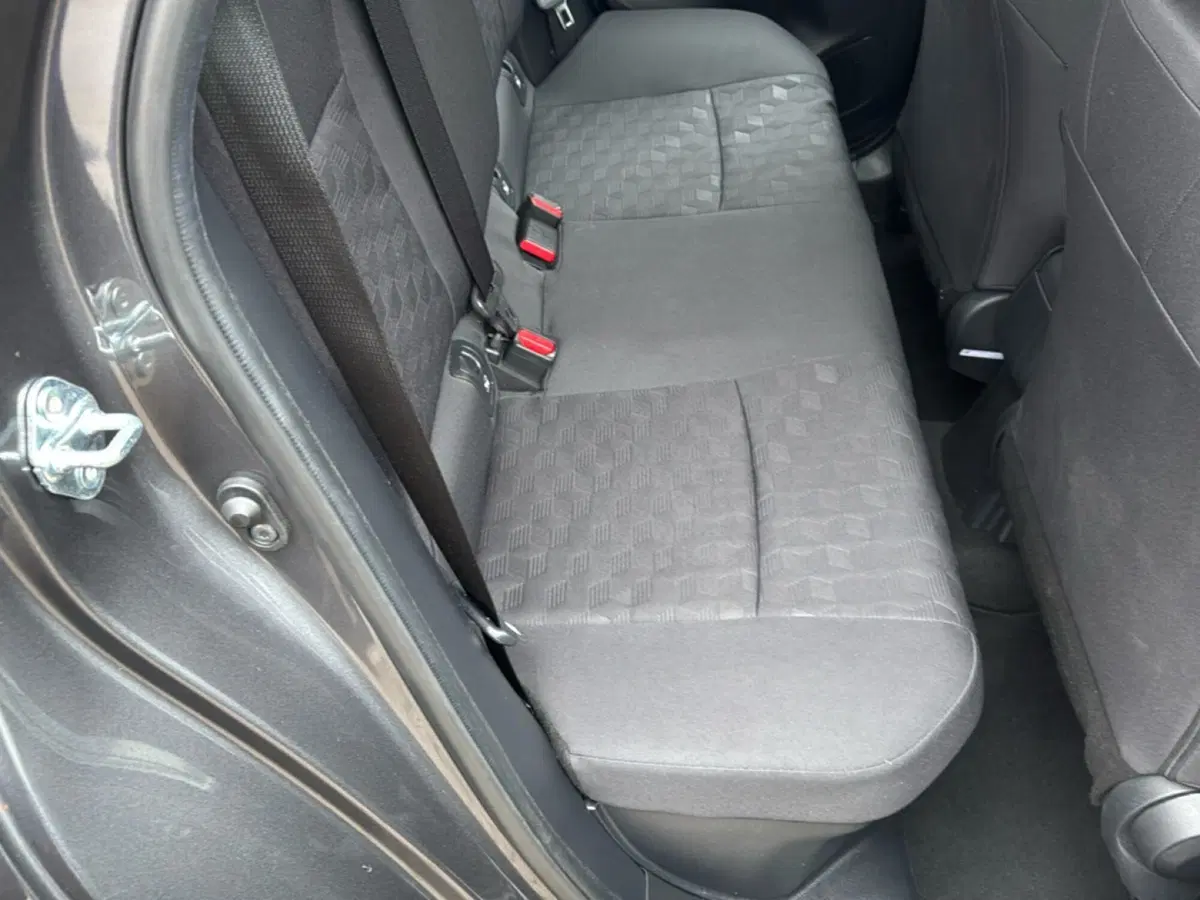 Toyota Yaris usata a Ferrara (8)