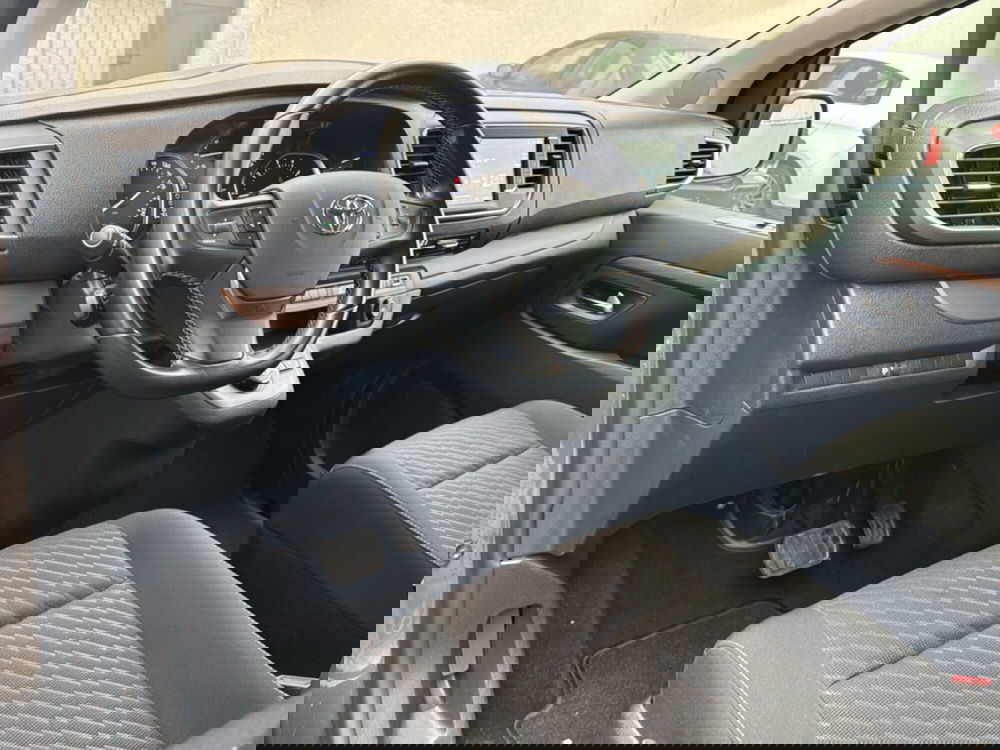 Toyota Proace Verso usata a Ferrara (14)