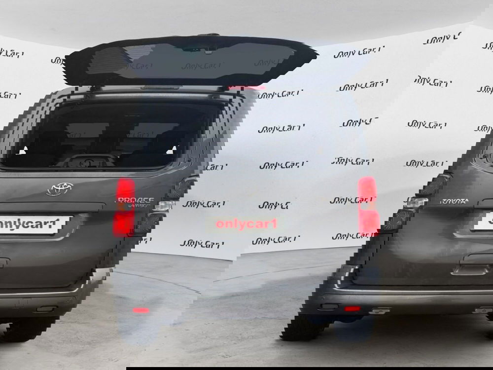 Toyota Proace Verso usata a Ferrara (5)