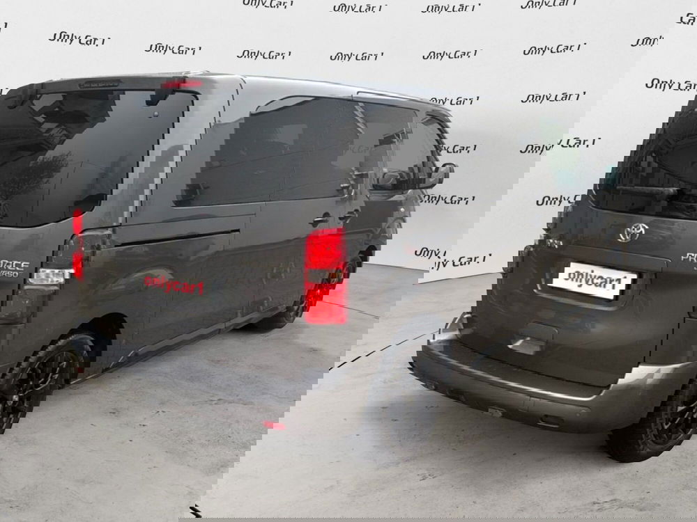 Toyota Proace Verso usata a Ferrara (7)