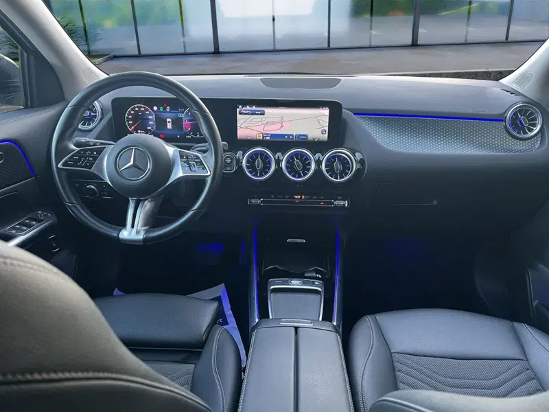 Mercedes-Benz GLA SUV usata a Cosenza (14)