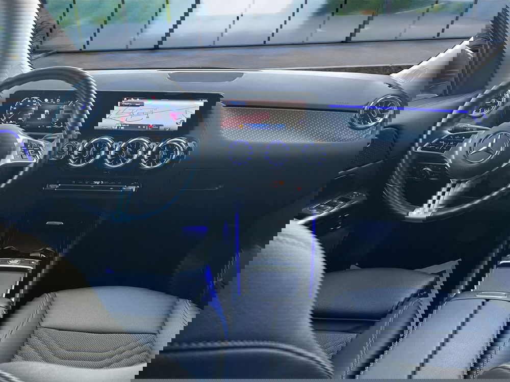 Mercedes-Benz GLA SUV usata a Cosenza (14)