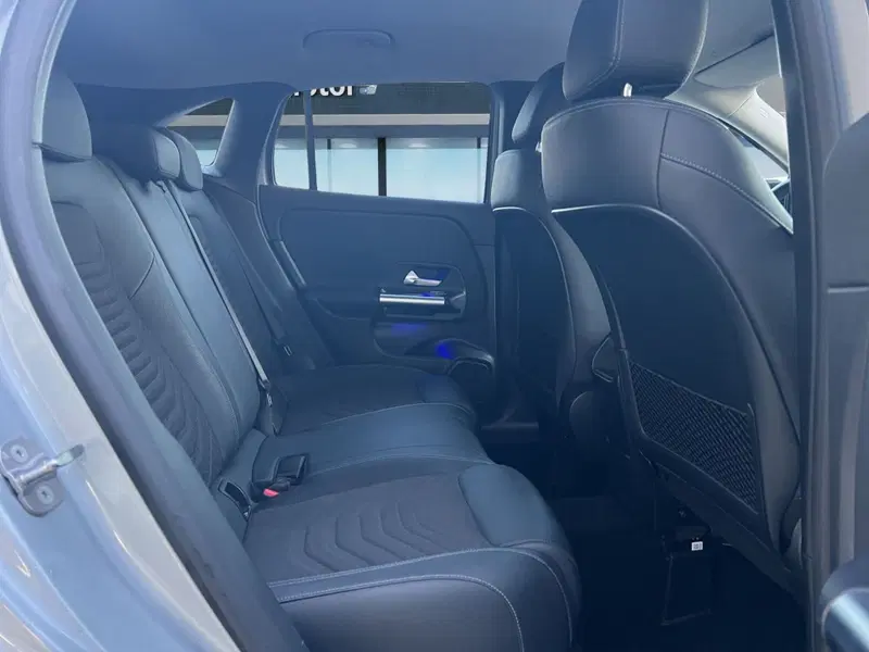 Mercedes-Benz GLA SUV usata a Cosenza (19)