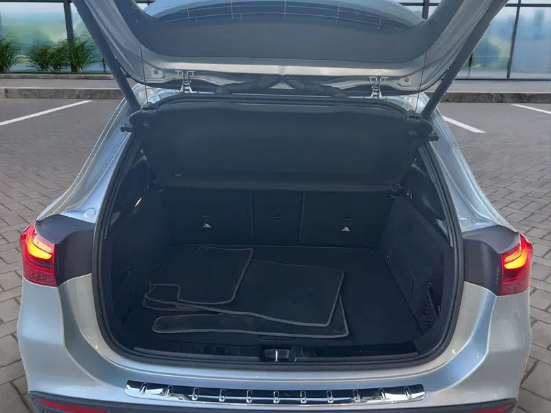 Mercedes-Benz GLA SUV usata a Cosenza (20)