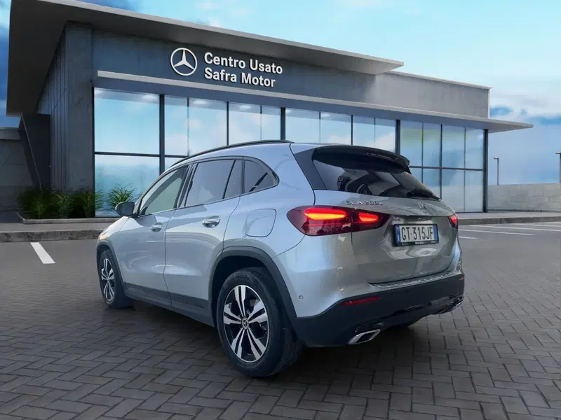 Mercedes-Benz GLA SUV usata a Cosenza (4)