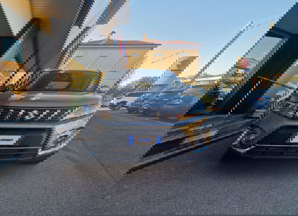 Suzuki Vitara usata a Milano (2)