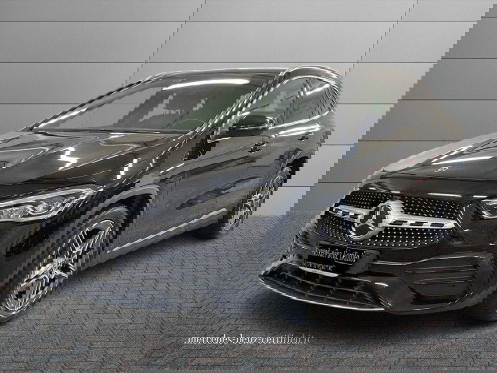 Mercedes-Benz GLA SUV usata a Macerata