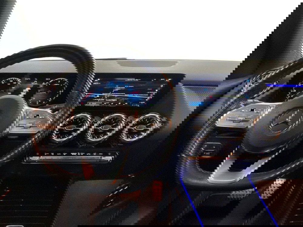 Mercedes-Benz GLA SUV usata a Macerata (11)