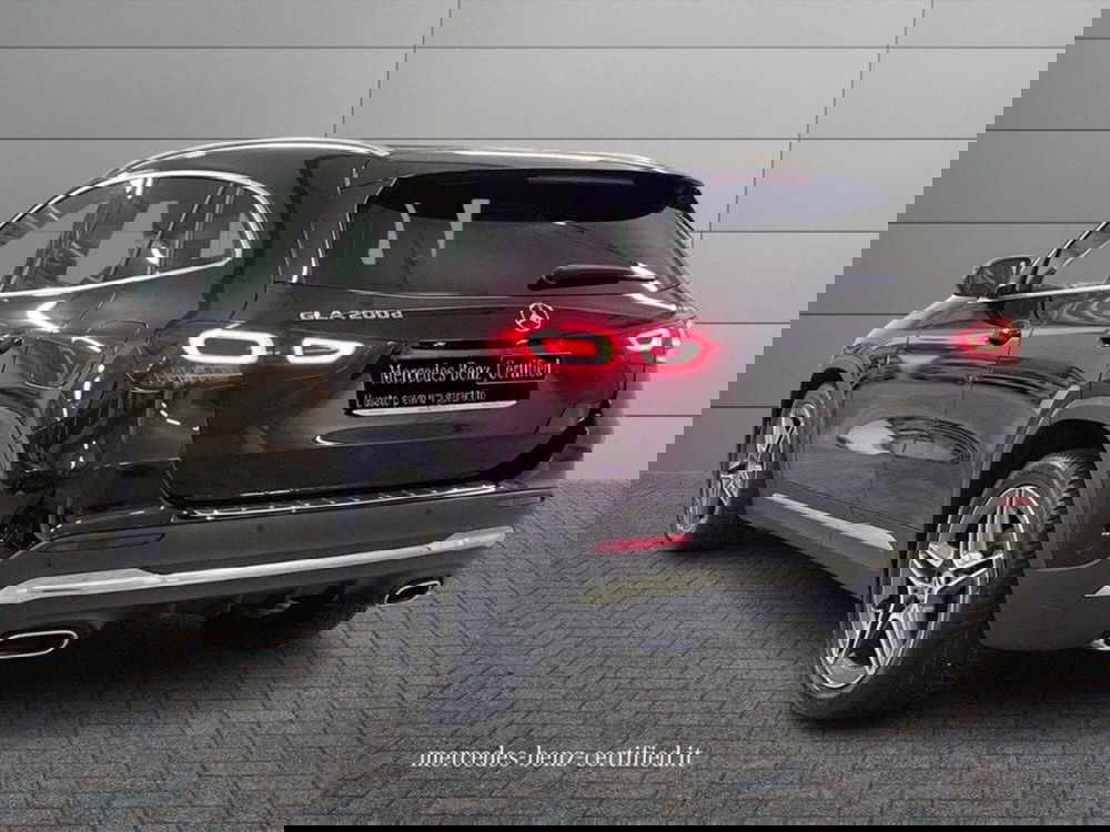 Mercedes-Benz GLA SUV usata a Macerata (5)