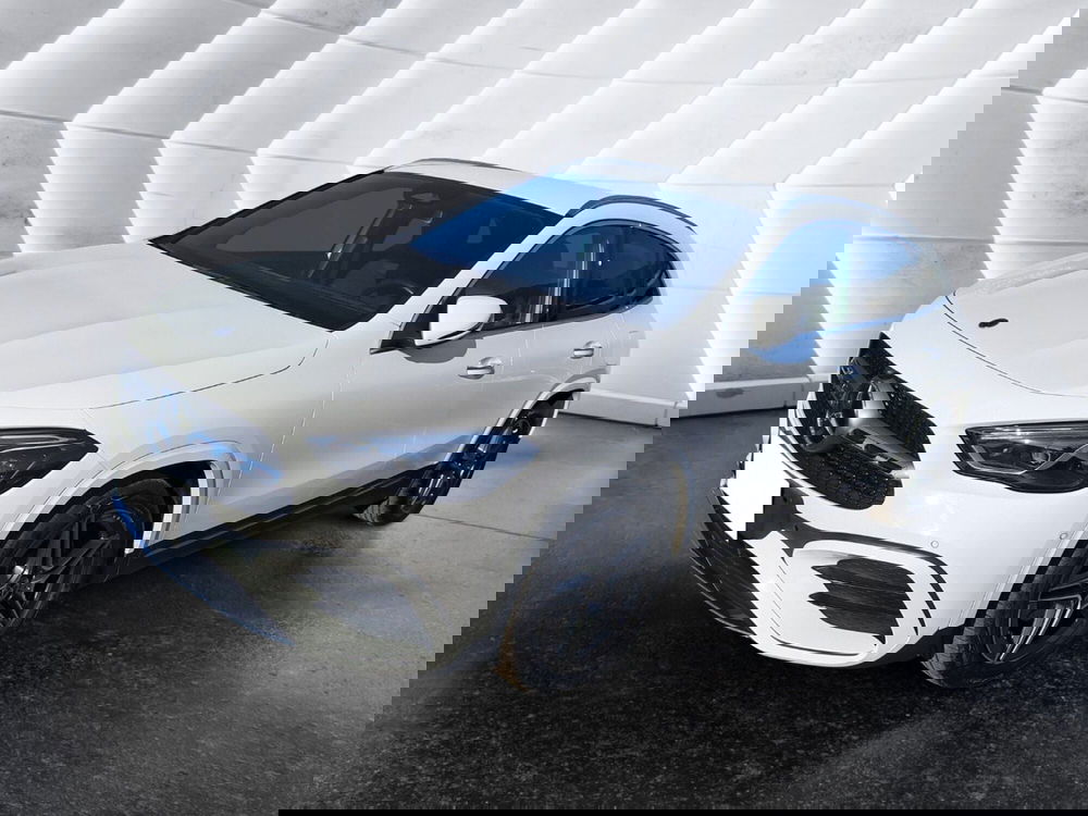 Mercedes-Benz GLA SUV usata a Salerno