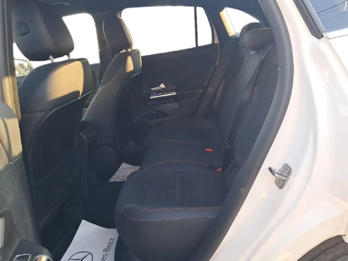 Mercedes-Benz GLA SUV usata a Salerno (11)