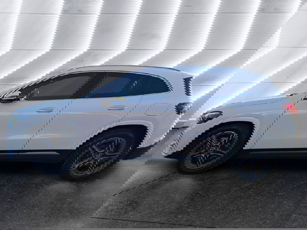 Mercedes-Benz GLA SUV usata a Salerno (2)