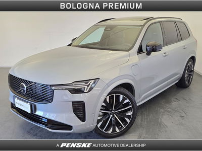 Volvo XC90 T8 Recharge AWD Plug-in Hybrid aut. 7 posti Plus Dark del 2025 usata a Casalecchio di Reno