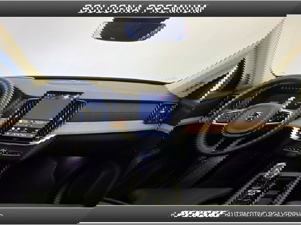 Volvo XC90 usata a Bologna (4)