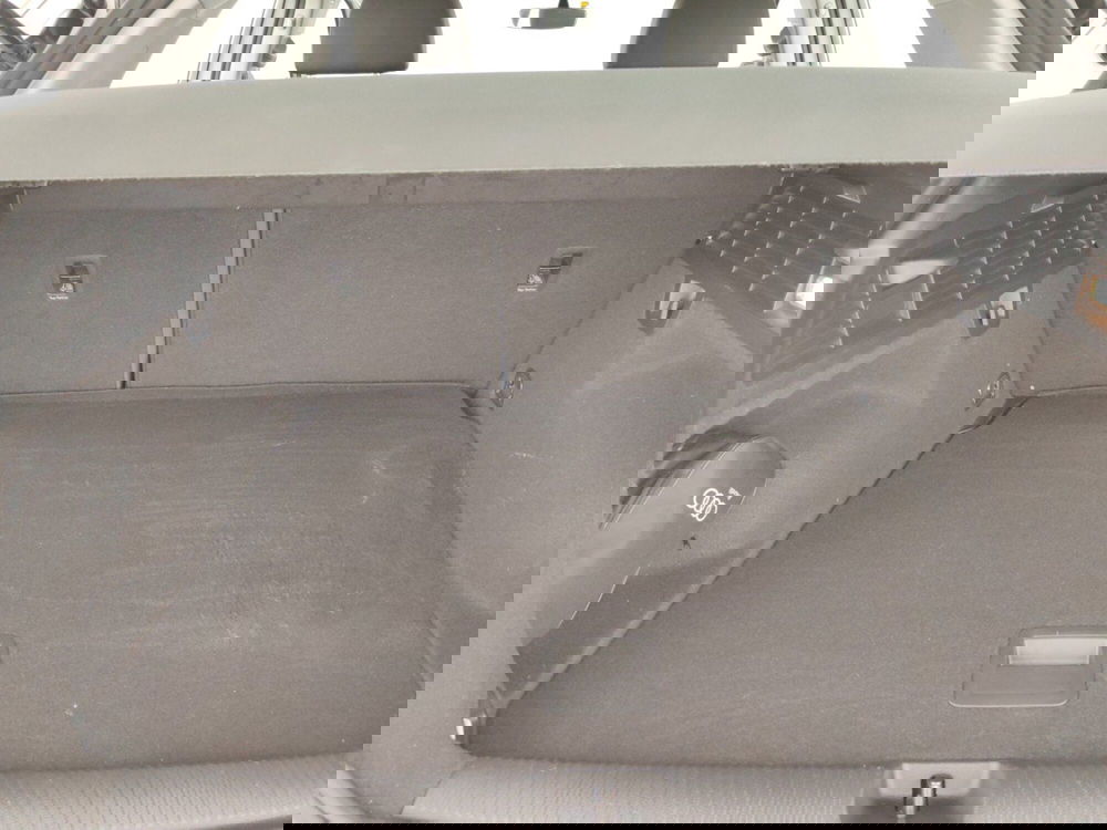 Audi Q2 usata a Massa-Carrara (16)