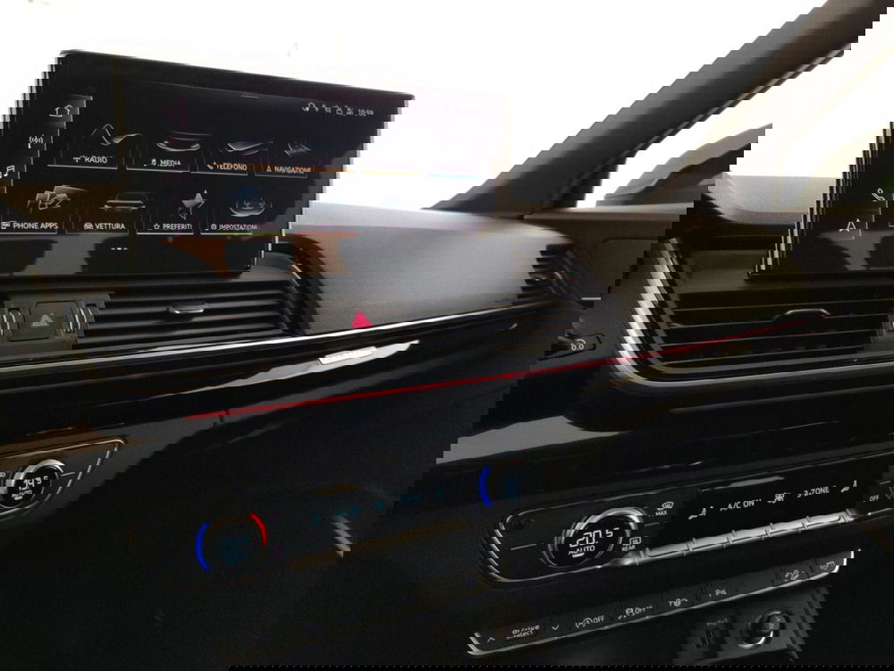 Audi Q5 usata a Massa-Carrara (12)