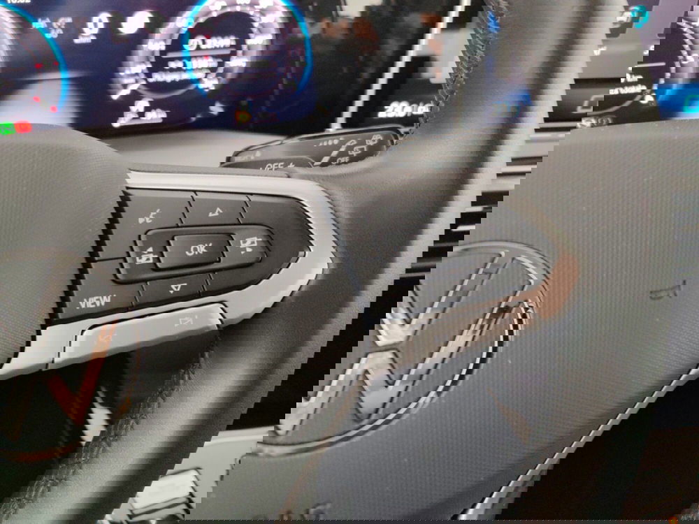 Volkswagen Golf usata a Massa-Carrara (14)