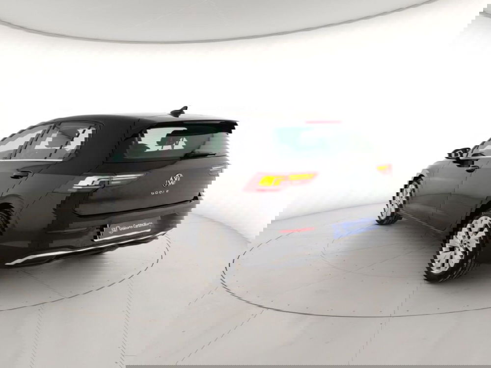 Volkswagen Golf usata a Massa-Carrara (2)