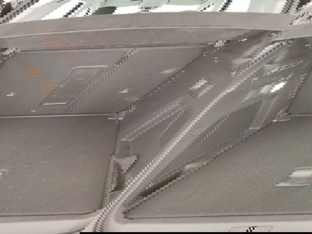 Peugeot 3008 usata a Massa-Carrara (16)