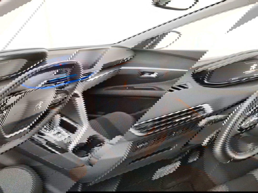 Peugeot 3008 usata a Massa-Carrara (8)