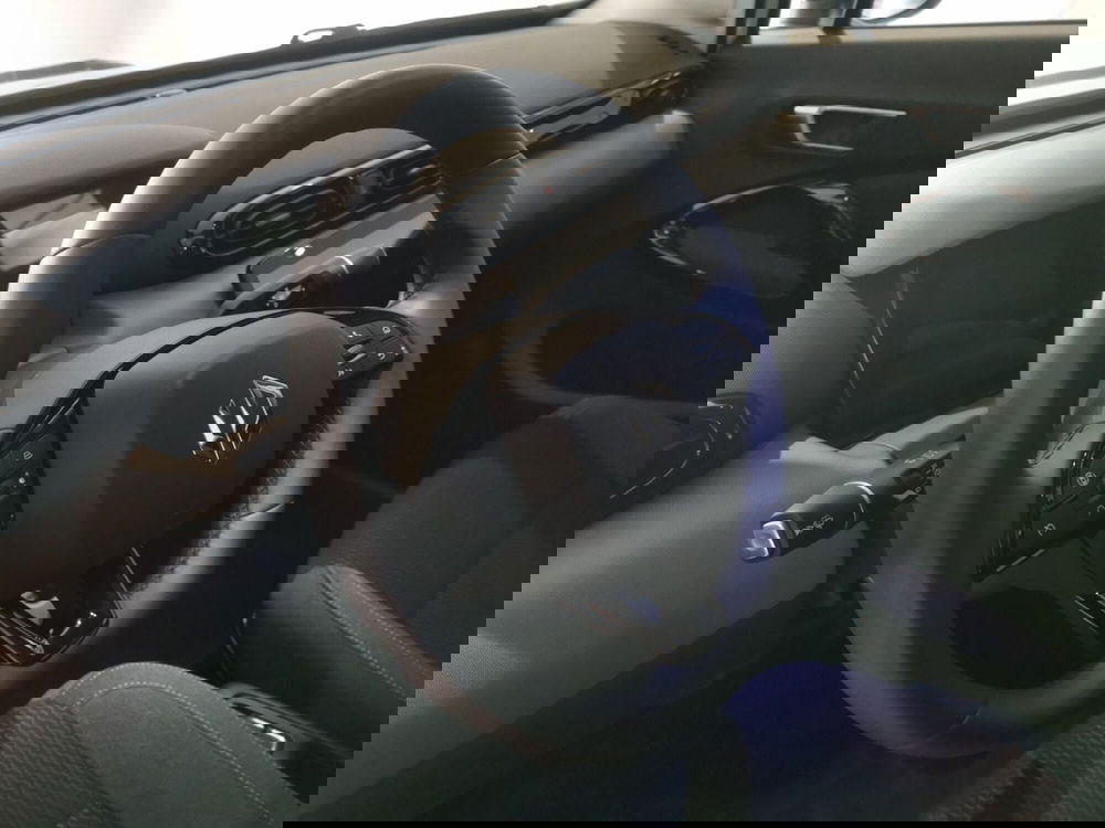 Leapmotor T03 usata a Brindisi (11)