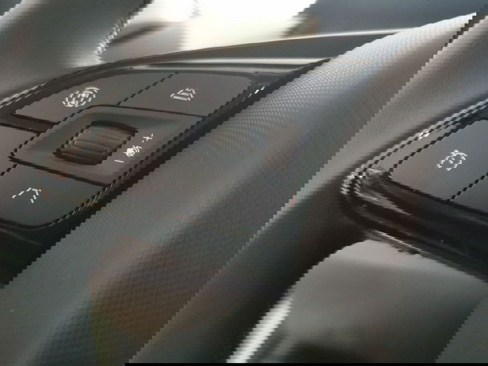 Leapmotor T03 usata a Brindisi (18)