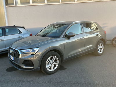 Audi Q3 35 TDI quattro S tronic Business del 2022 usata a Catania