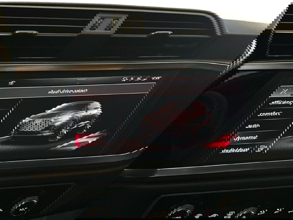 Audi Q3 Sportback usata a Napoli (13)