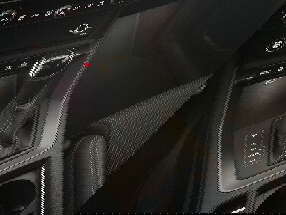 Audi Q3 Sportback usata a Napoli (16)