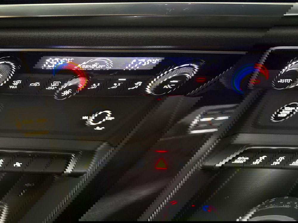 Audi Q3 Sportback usata a Napoli (16)