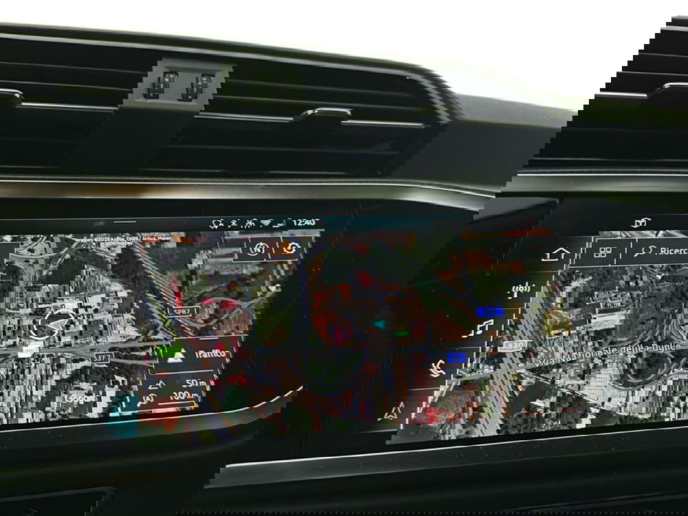 Audi Q3 Sportback usata a Napoli (15)