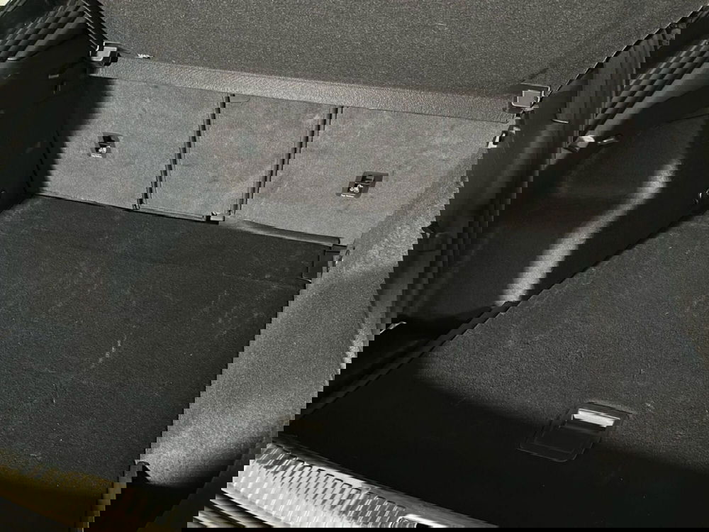 Audi Q3 Sportback usata a Napoli (19)