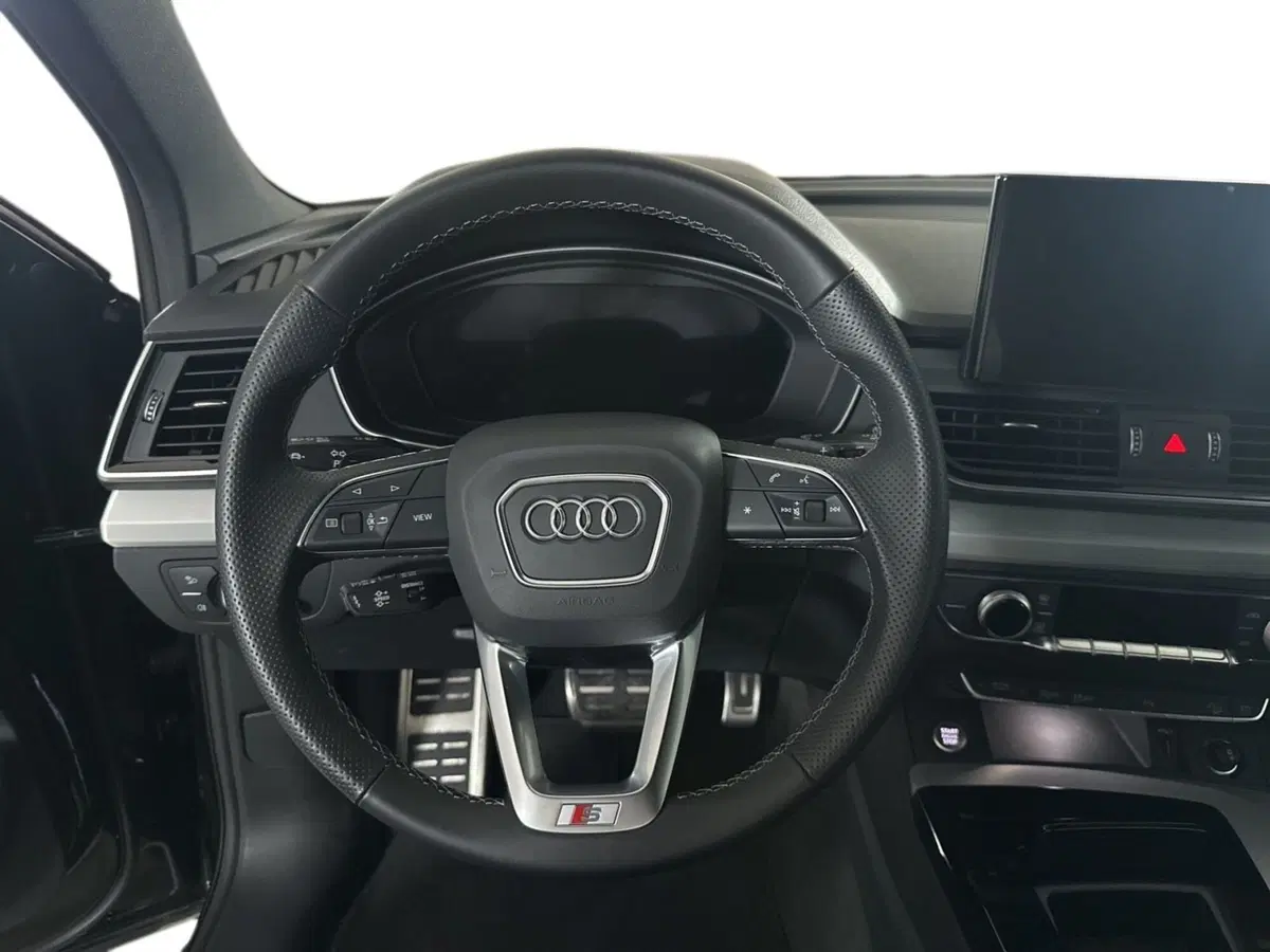 Audi Q5 Sportback usata a Napoli (10)