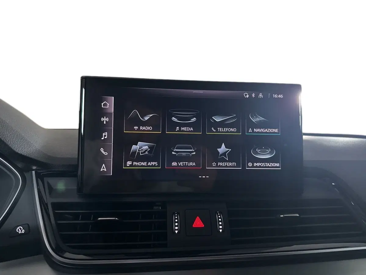 Audi Q5 Sportback usata a Napoli (11)