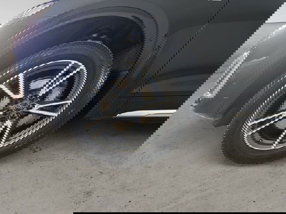 Audi Q5 Sportback usata a Napoli (16)