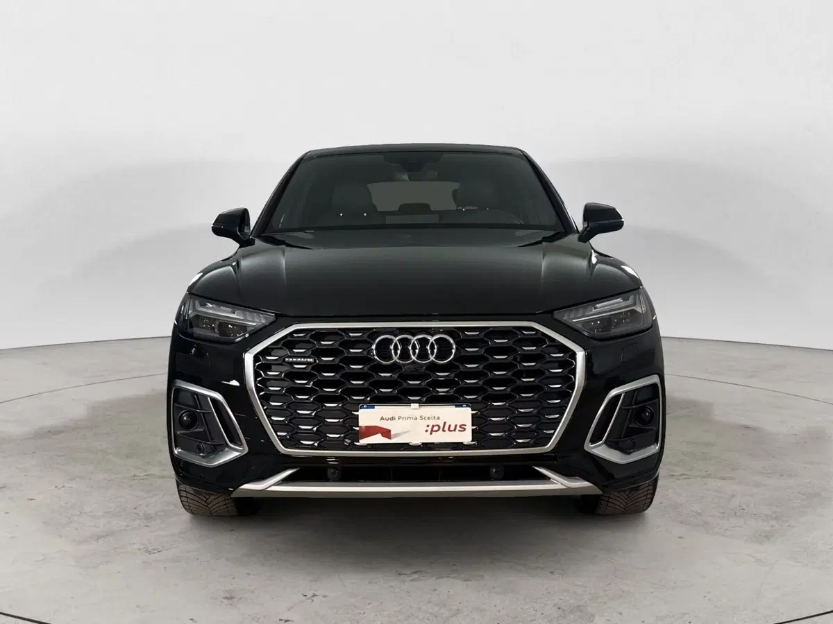 Audi Q5 Sportback usata a Napoli (2)
