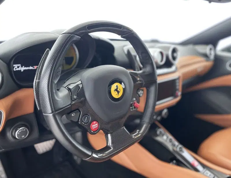 Ferrari California Spider usata a Perugia (20)