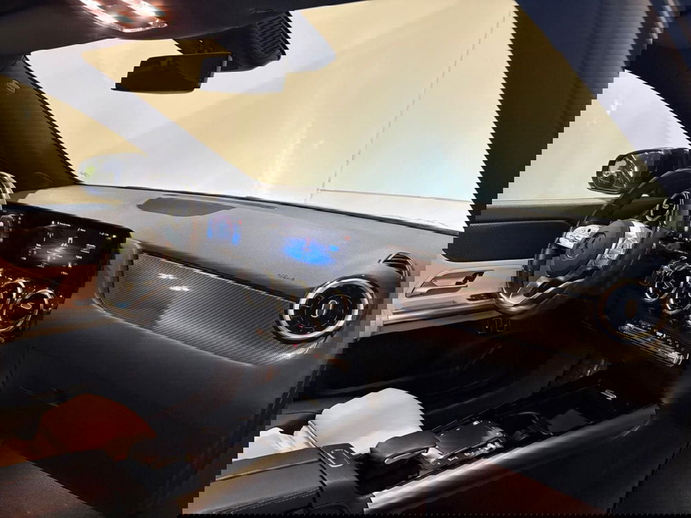 Mercedes-Benz GLA SUV usata a Monza e Brianza (17)