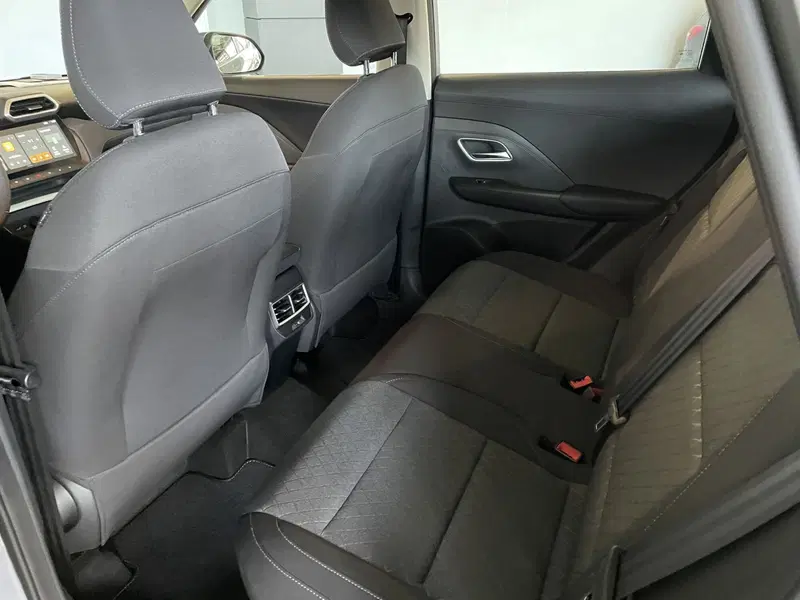 Mg ZS nuova a Monza e Brianza (11)