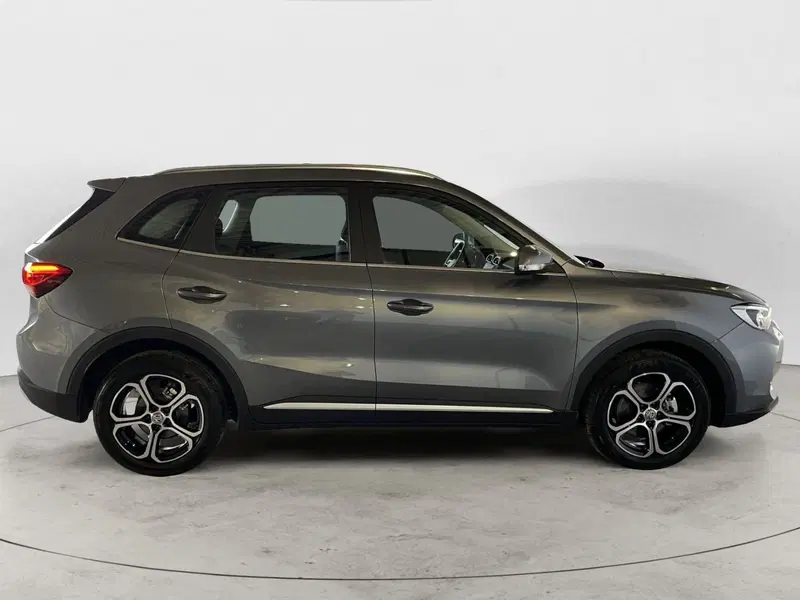 Mg ZS nuova a Monza e Brianza (7)