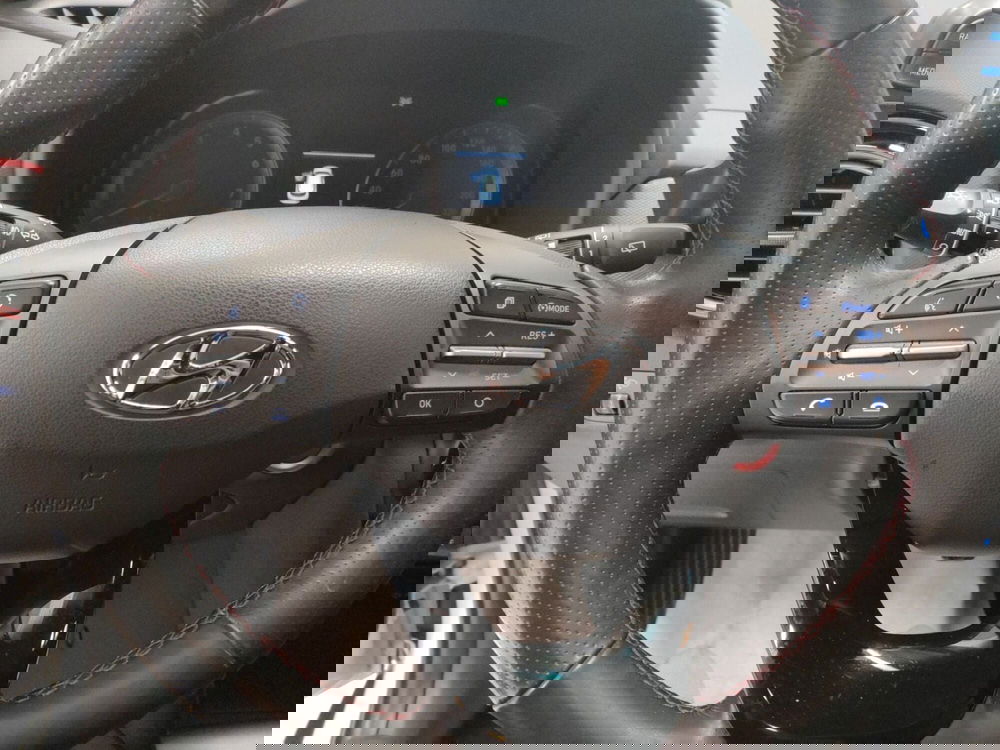 Hyundai Kona usata a Bologna (12)