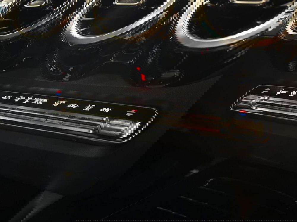 Mercedes-Benz GLB usata a Prato (14)