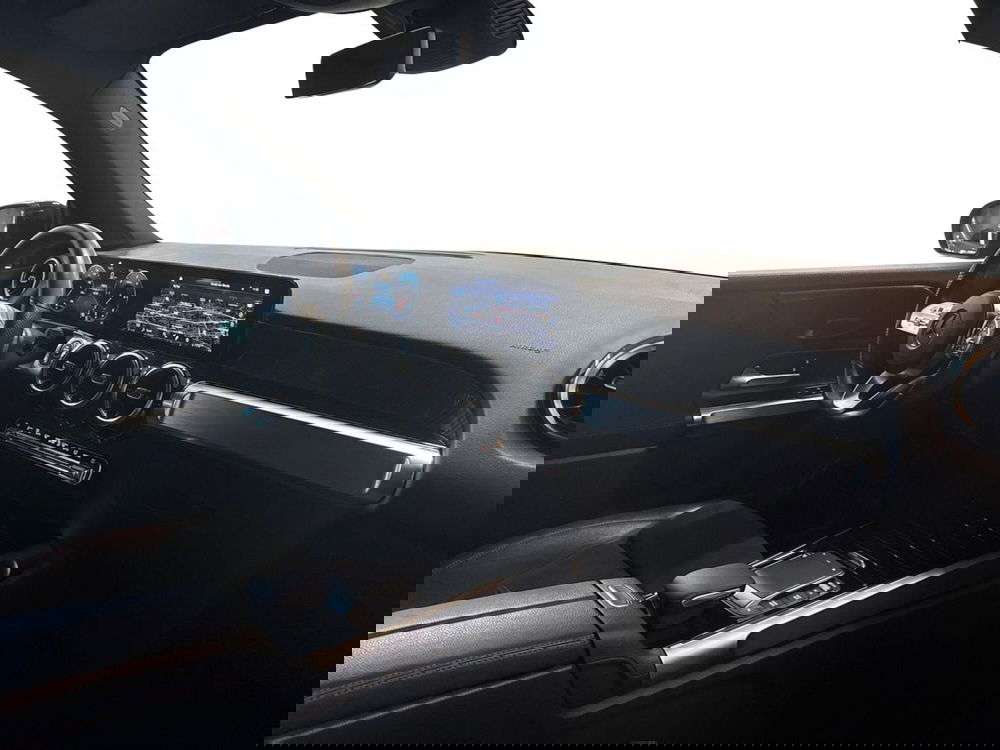 Mercedes-Benz GLB usata a Prato (15)