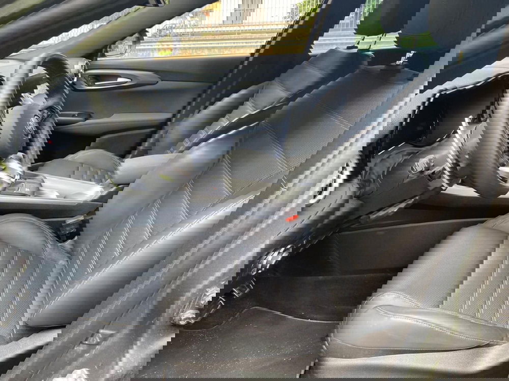 Alfa Romeo Tonale usata a Salerno (6)