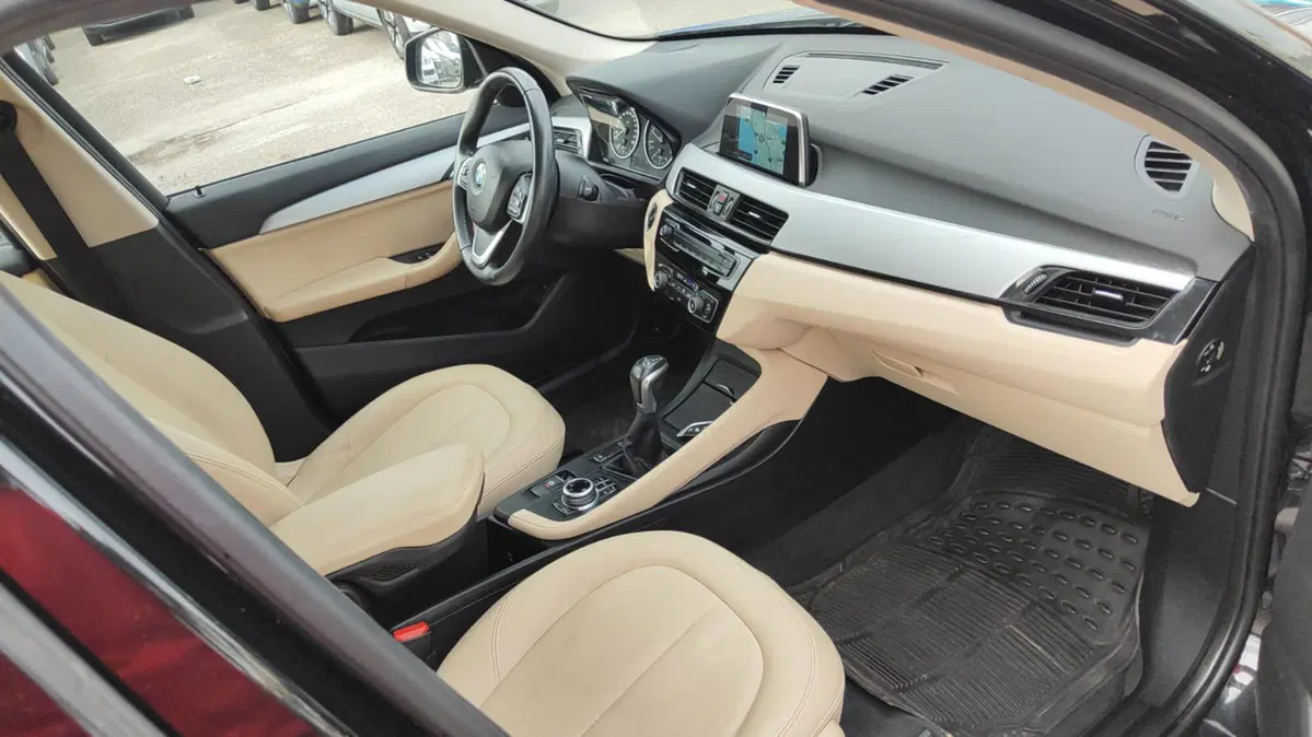 BMW X1 usata a Firenze (11)